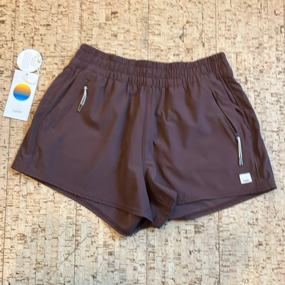 Vuori Dash shorts